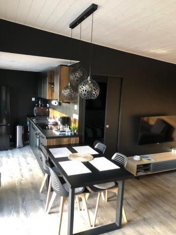 Maison Chaleureuse Et Cosy En Bois De 2021 Pres De Quimper Ergue-Gaberic Exterior photo